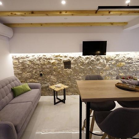 Apartment Ispod Ure Sinj Esterno foto