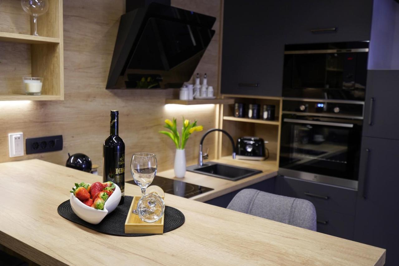Apartment Ispod Ure Sinj Esterno foto
